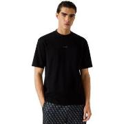 T-shirt Korte Mouw Guess T-S manches courtes--H-Z6RI16 I3Z14