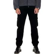 Cargobroek Leone 1947 Man Cargo Metropolitan