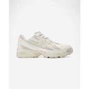 Lage Sneakers New Balance 740v2 Bisque Angora