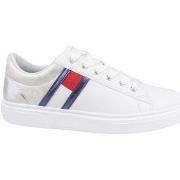 Baskets basses Tommy Hilfiger T3A4321571383Y003