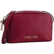 Sac Bandouliere Calvin Klein Jeans Sac bandouliere Ref 44230 628 Rouge...