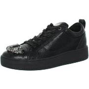 Baskets basses Guess Baskets ref_guess42316-black