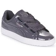 Baskets basses Puma WN BASKET HEART PATENT.IRO