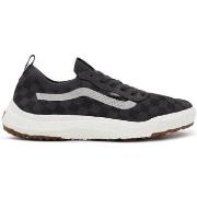 Baskets basses Vans UA Ultrarange VR3