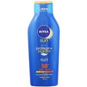 Protections solaires Nivea Sun Protege hidrata Leche Spf50+