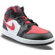 Baskets Nike Air Jordan 1 Mid Alternate Bred Noir Junior 554725-079