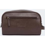 Sac Barbour -