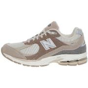 Baskets basses New Balance M2002