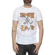 T-shirt Dessins Animés Spinning Basketball