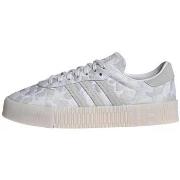 Baskets basses adidas SAMBAROSE