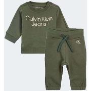 Ensembles de survêtement Calvin Klein Jeans -