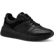 Baskets basses Tamaris black casual closed sport shoe