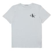T-shirt enfant Calvin Klein Jeans CHEST MONOGRAM TOP
