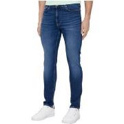 Jeans Tommy Hilfiger -