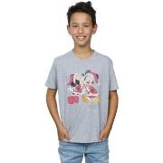 T-shirt enfant Disney Mickey And Minnie Christmas Kiss