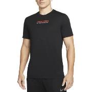 T-shirt Nike DM5677