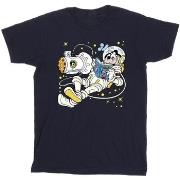 T-shirt Disney Goofy Reading In Space