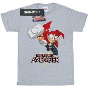 T-shirt Marvel The Mighty Avenger