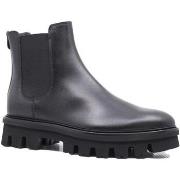 Boots Agl Chelsea Boots