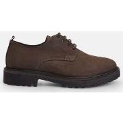 Ville basse Bata Chaussures à lacets pour homme en cuir