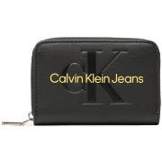 Portefeuille Calvin Klein Jeans SCULPTED MED ZIP AROUND MONO K60K60722...