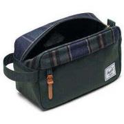 Trousse de toilette Herschel Chapter Travel Kit Darkest Spruce Winter ...