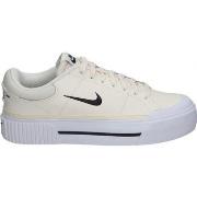 Chaussures Nike FV5526-101