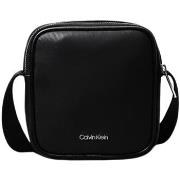 Sacoche Calvin Klein Jeans Sacoche bandouliere Ref 63223 Noir 16*15*5 ...