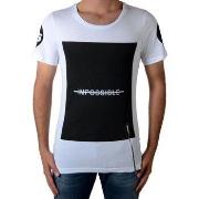 T-shirt Celebry Tees Impossible