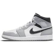 Baskets Nike Air Jordan 1 Mid Light Smoke Grey Anthracite