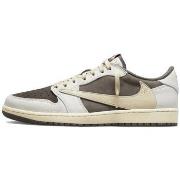 Baskets Nike Air Jordan 1 Low Travis Scott Reverse Mocha