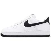 Baskets basses Nike AIR FORCE 1 07