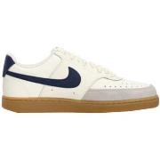 Baskets Nike HF1068