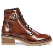 Boots Dorking d8686