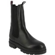 Boots Tommy Hilfiger fw06730