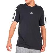 T-shirt adidas HK2284