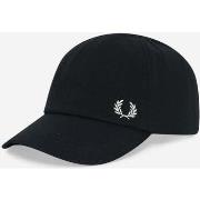 Casquette Fred Perry Casquette classique en piqué - noir blanc neige