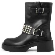 Boots Fashion Attitude -