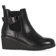 Bottines Chika 10 CLAKISA 01