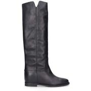 Bottes Via Roma 15 -