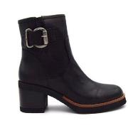 Boots Garance adonis