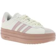 Baskets basses adidas 23117CHAH24