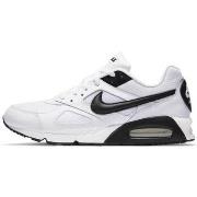 Baskets basses Nike AIR MAX IVO