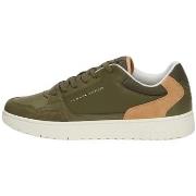 Baskets basses Tommy Hilfiger Baskets homme Ref 63247 Olive