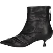 Boots Strategia A5034