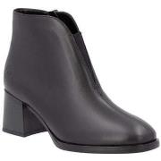 Bottines Remonte black elegant closed ladies mid height boots