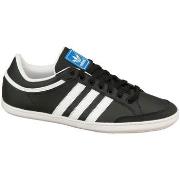 Baskets adidas Plimcana