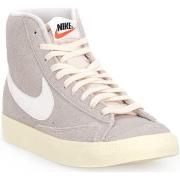 Baskets Nike 001 BLAZER MID 77 VNTG W