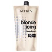 Soins cheveux Redken BLONDE IDOL conditioning cream developer 40vol. 1...