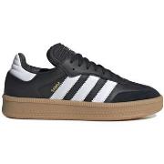 Baskets basses adidas -